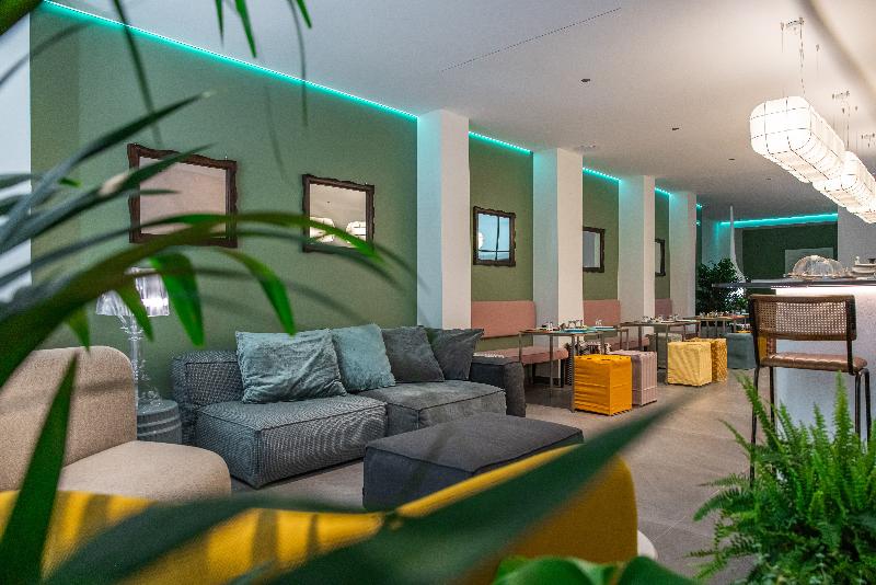 ARCO VECCHIO URBAN SUITES by EPOCA COLLECTION - Lobi
