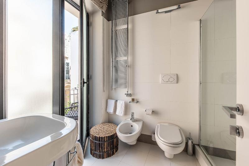 ARCO VECCHIO URBAN SUITES by EPOCA COLLECTION - Oda