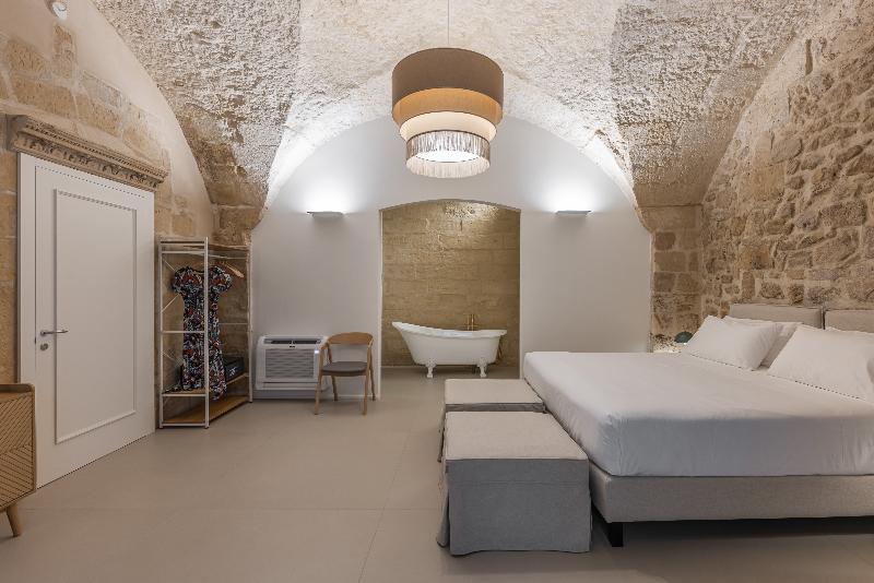 ARCO VECCHIO URBAN SUITES by EPOCA COLLECTION - Oda