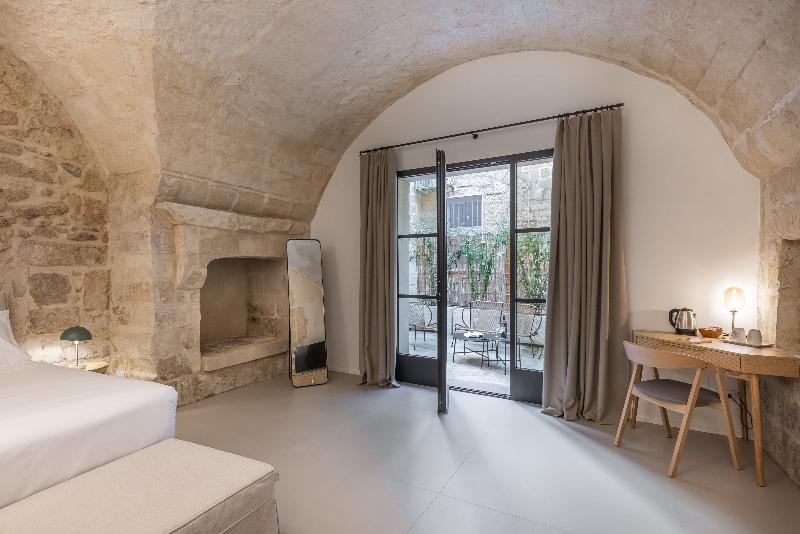 ARCO VECCHIO URBAN SUITES by EPOCA COLLECTION - Oda