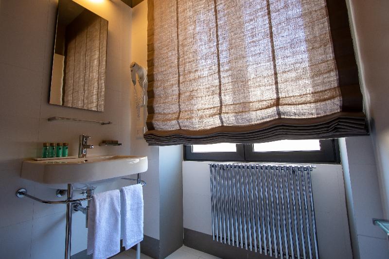 ARCO VECCHIO URBAN SUITES by EPOCA COLLECTION - Oda