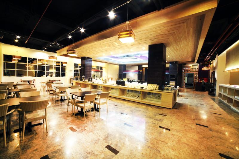 Fox Harris Hotel City Center Bandung - Restoran