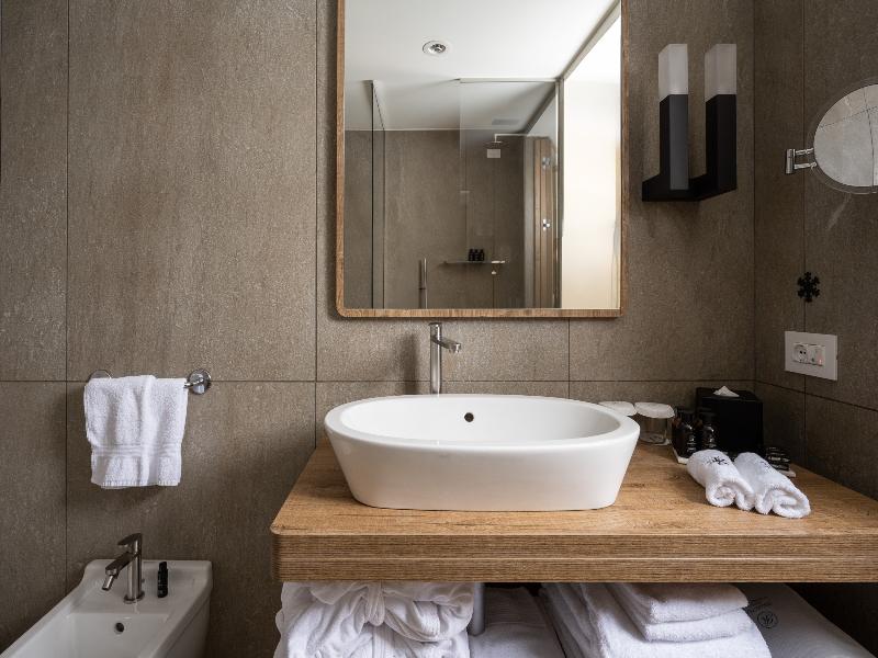 Grand Hotel Courmayeur Mont Blanc - Oda