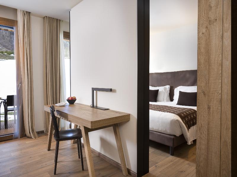 Grand Hotel Courmayeur Mont Blanc - Oda