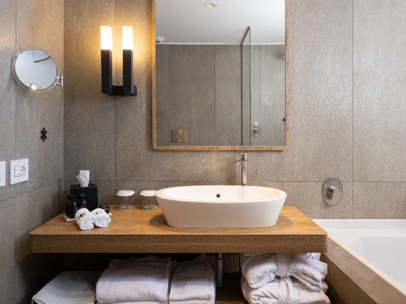 Grand Hotel Courmayeur Mont Blanc - Oda