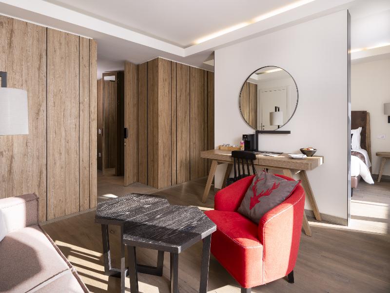 Grand Hotel Courmayeur Mont Blanc - Oda