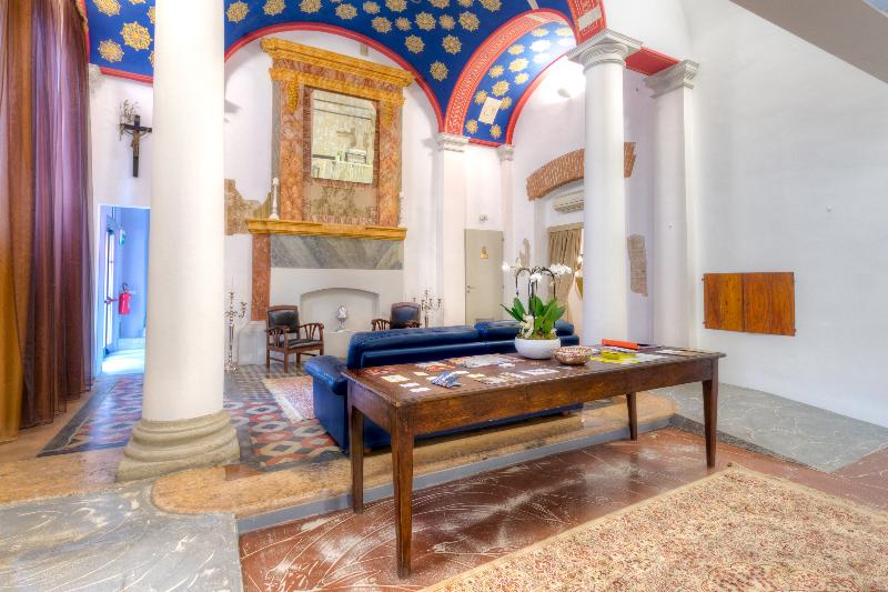 Il Convento Dei Fiori Di Seta - Lobi
