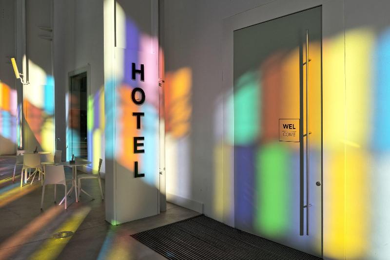 Trafo Hotel Baden - Lobi