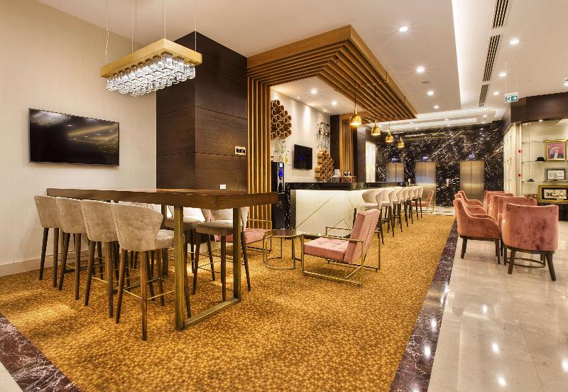 Hilton Garden Inn Isparta - Bar