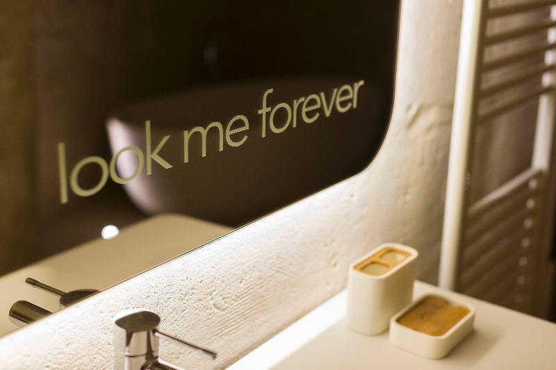Aquatio Cave Luxury Hotel & Spa - Oda
