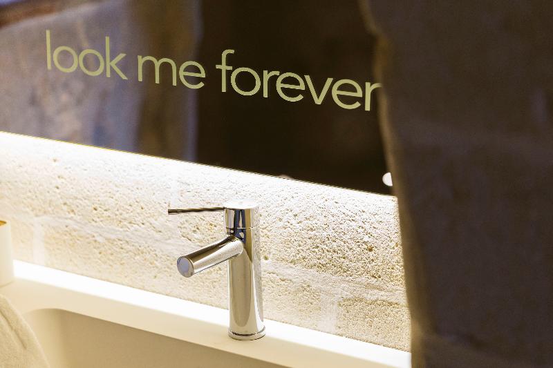 Aquatio Cave Luxury Hotel & Spa - Oda