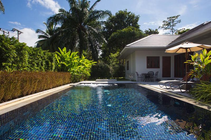 Alisea Pool Villa, Aonang - Havuz
