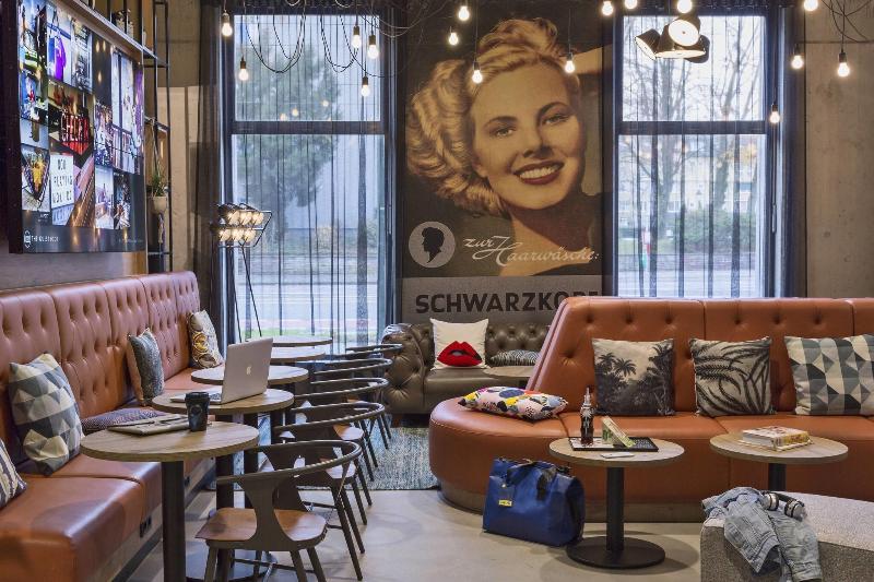 Moxy Duesseldorf South - Oda