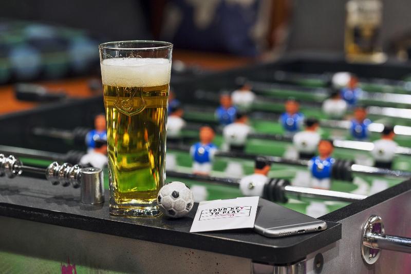 Moxy Duesseldorf South - Teras
