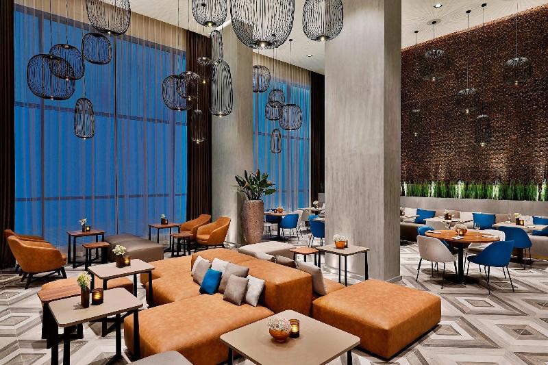 Courtyard Al Barsha, Dubai - Restoran