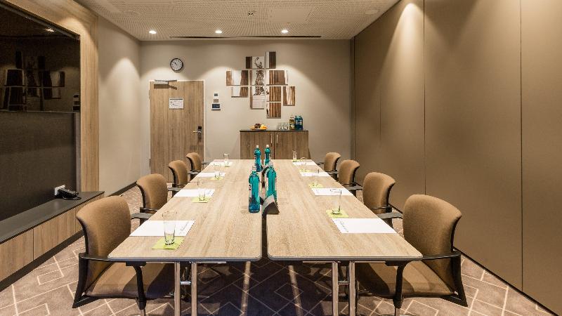 Holiday Inn Express Munich City East - Toplantı