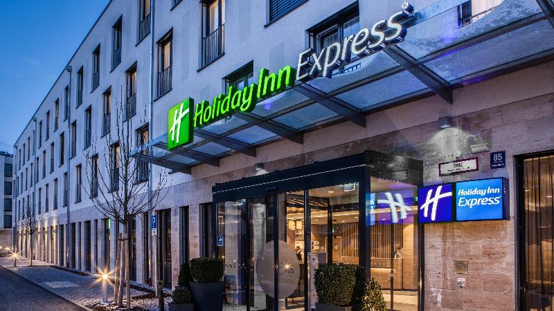 Holiday Inn Express Munich City East - Genel