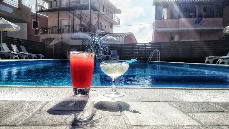 Roda Pearl Resort - Bar
