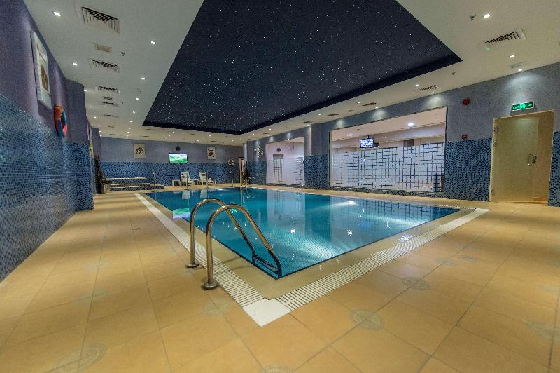 Golden Tulip Hotel Buraidah Al Qassim - Havuz