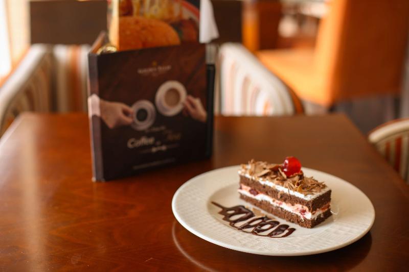 Golden Tulip Hotel Buraidah Al Qassim - Restoran