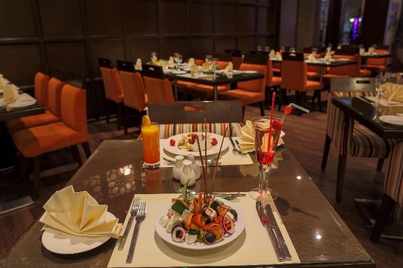 Golden Tulip Hotel Buraidah Al Qassim - Restoran