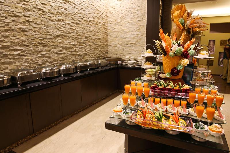 Golden Tulip Hotel Buraidah Al Qassim - Restoran