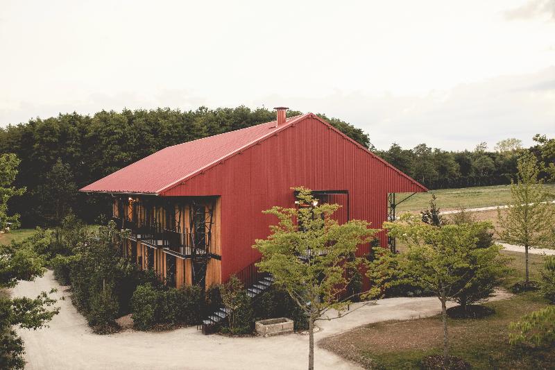 Le Barn - Genel