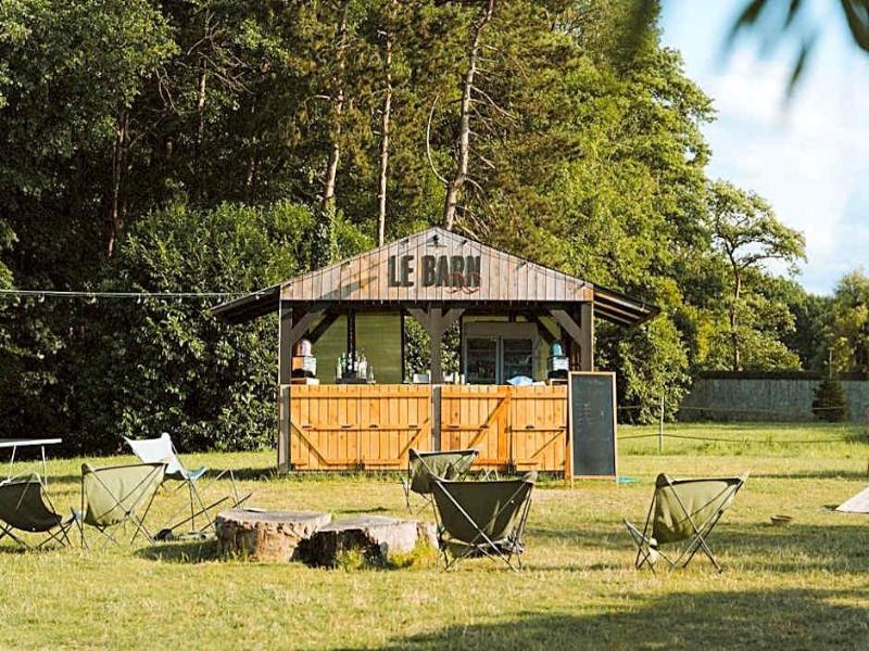 Le Barn - Genel