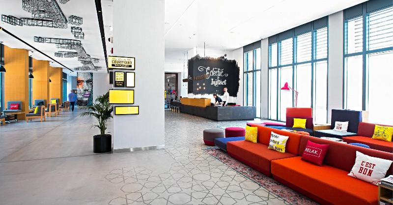 Hampton by Hilton Dubai Al Seef - Lobi