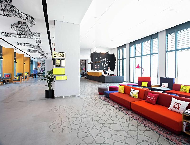 Hampton by Hilton Dubai Al Seef - Lobi