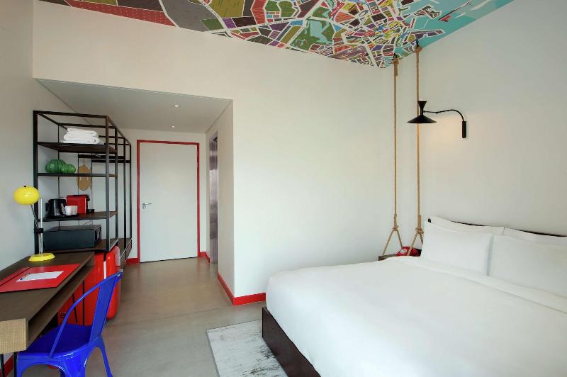 Hampton by Hilton Dubai Al Seef - Oda