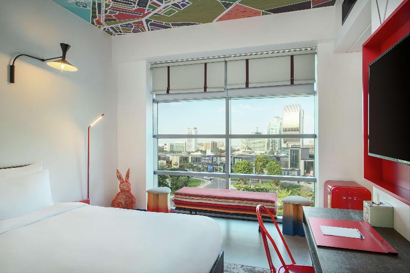 Hampton by Hilton Dubai Al Seef - Oda