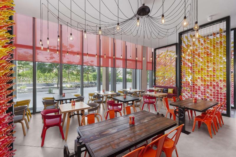 Hampton by Hilton Dubai Al Seef - Restoran