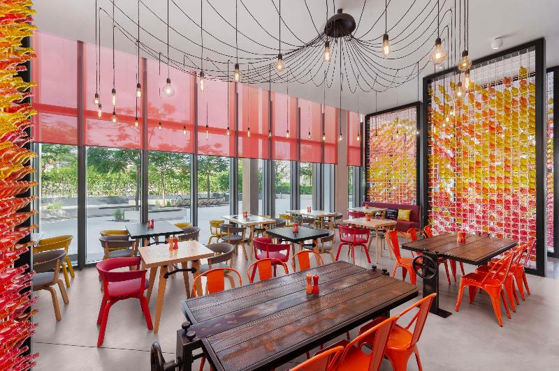 Hampton by Hilton Dubai Al Seef - Restoran