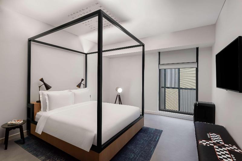 Canopy by Hilton Dubai Al Seef - Oda