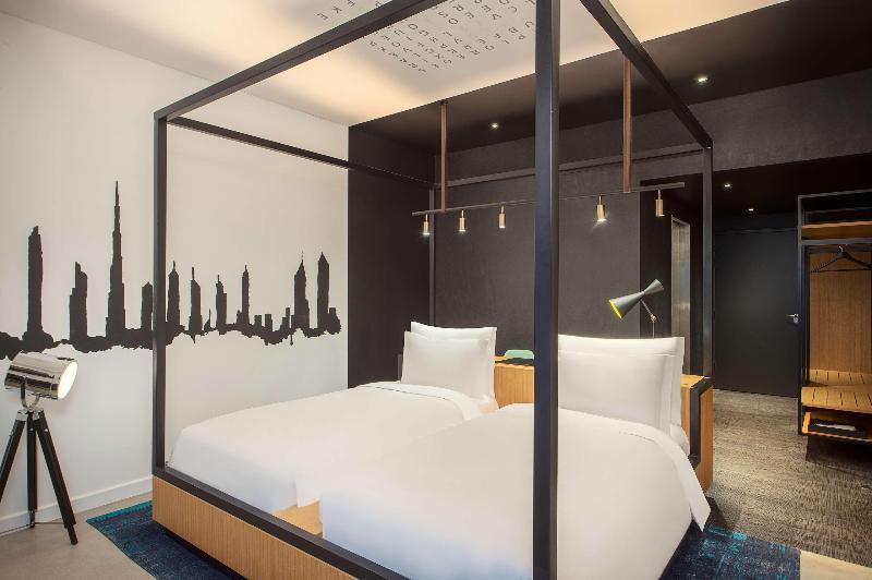 Canopy by Hilton Dubai Al Seef - Oda