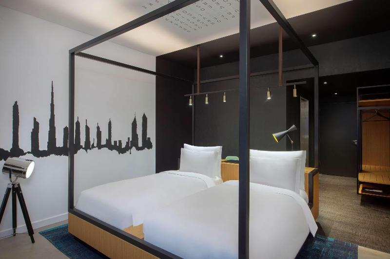 Canopy by Hilton Dubai Al Seef - Oda
