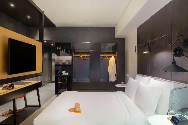 Canopy by Hilton Dubai Al Seef - Oda
