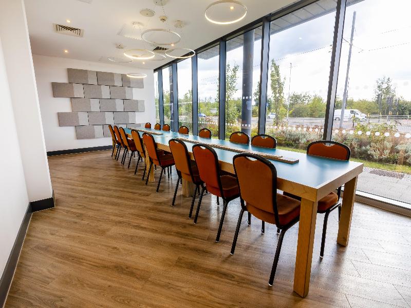 Holiday Inn Express Manchester - Trafford City - Lobi