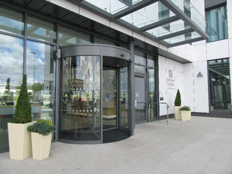 Holiday Inn Express Manchester - Trafford City - Genel