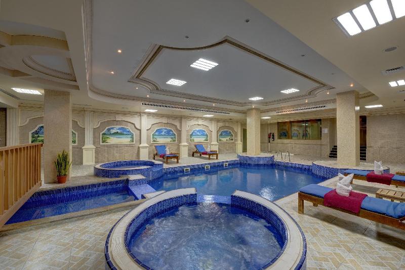 Sahara Beach Resort & Spa Sharjah - Havuz