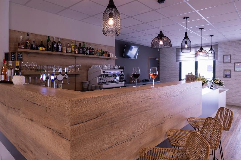 The Originals City, Hôtel de la Confluence, Agen - Bar