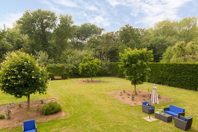 Les Jardins d'Ulysse, The Originals Relais - Genel