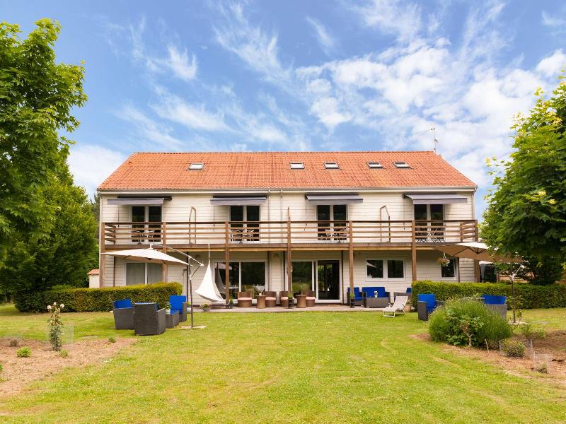 Les Jardins d'Ulysse, The Originals Relais - Genel