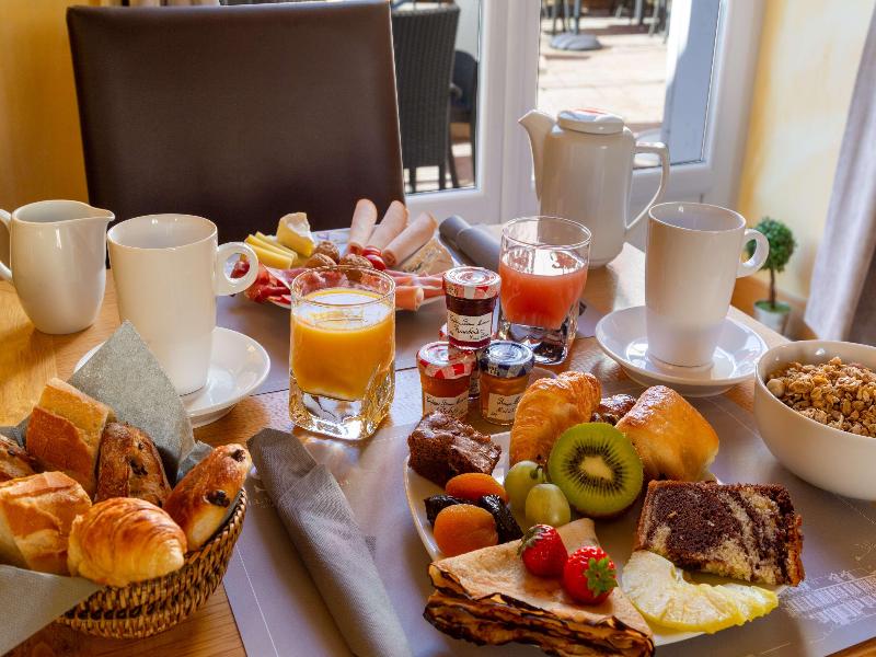 Hôtel Saint-Laurent, The Originals Relais - Restoran