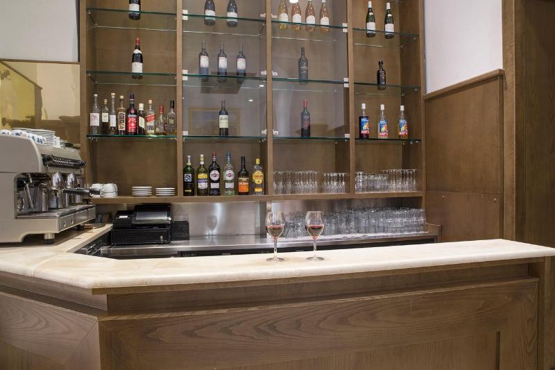 Hôtel Les Voyageurs,Bastia - Bar