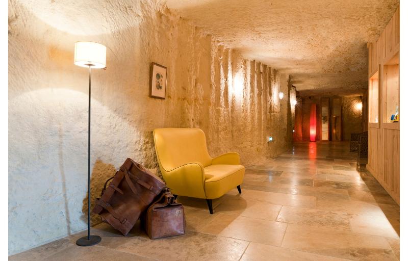 Château de Perreux, The Originals Collection - Lobi