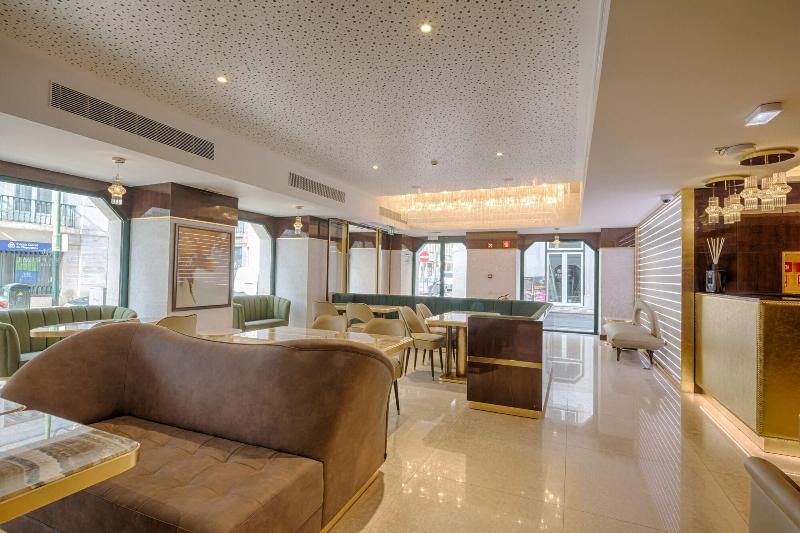 Meraprime Gold Design Hotel - Lobi