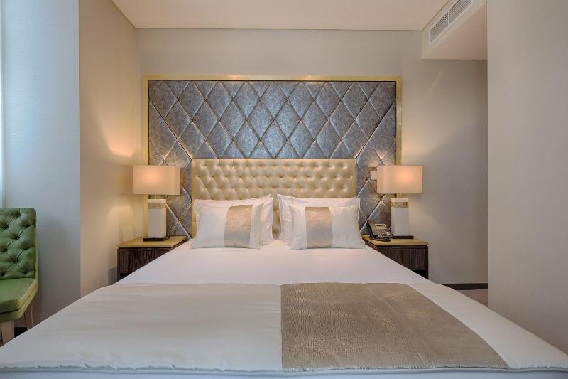 Meraprime Gold Design Hotel - Oda