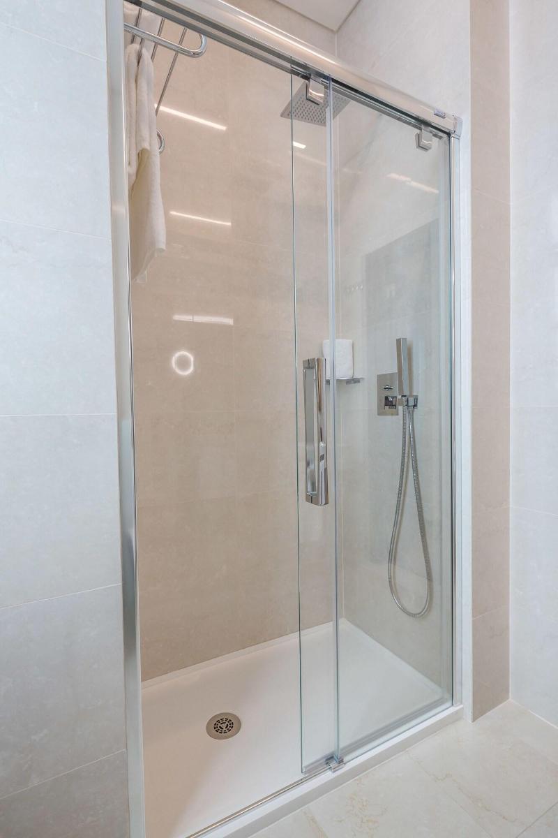 Meraprime Gold Design Hotel - Oda